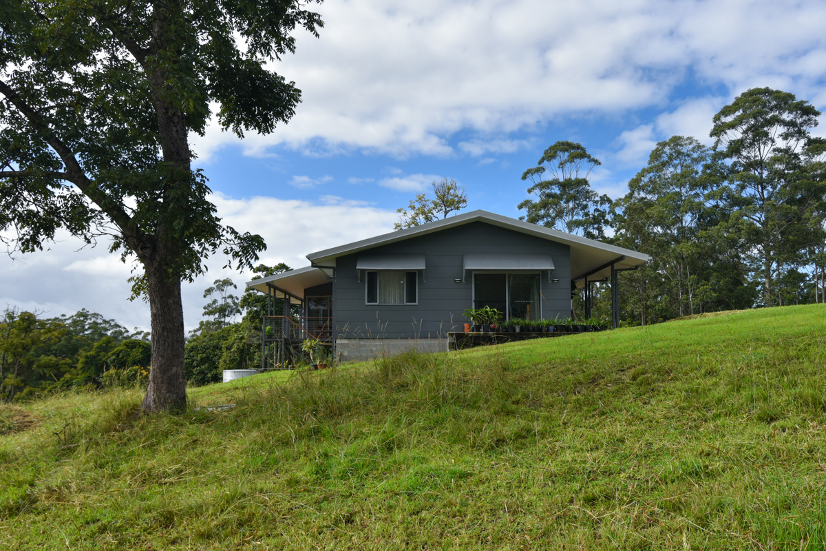 Rural residence, off-grid, bushfire